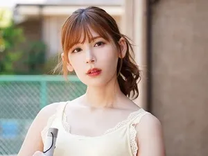 Sung phê bất ngờ trên chuyến tàu điện
