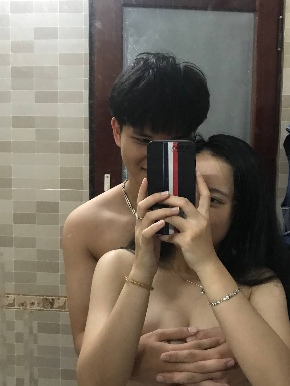 MIAA-665 "Phong tục riêng, phong tục và phong tục!" Sự cám dỗ ngược của Koko là một Creampie, một Servant... Nanami Yokomiya